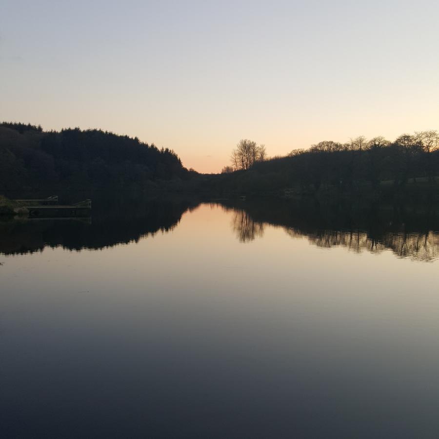 Auberge De L'Etang Neuf Saint-Connan Eksteriør bilde